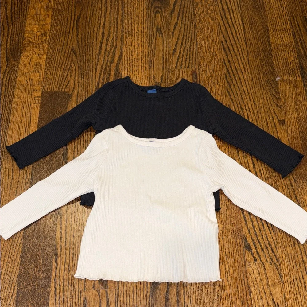 Old Navy Lettuce Edge Ribbed Long Sleeve Tops — Black & White Duo 12-18 Months